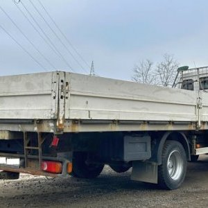 foto EUR4 pritsche 9t/6.5m Avia D90 Cummins motor