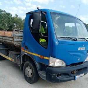 foto 9t abrollkipper EUR4 Avia D90 Cummins